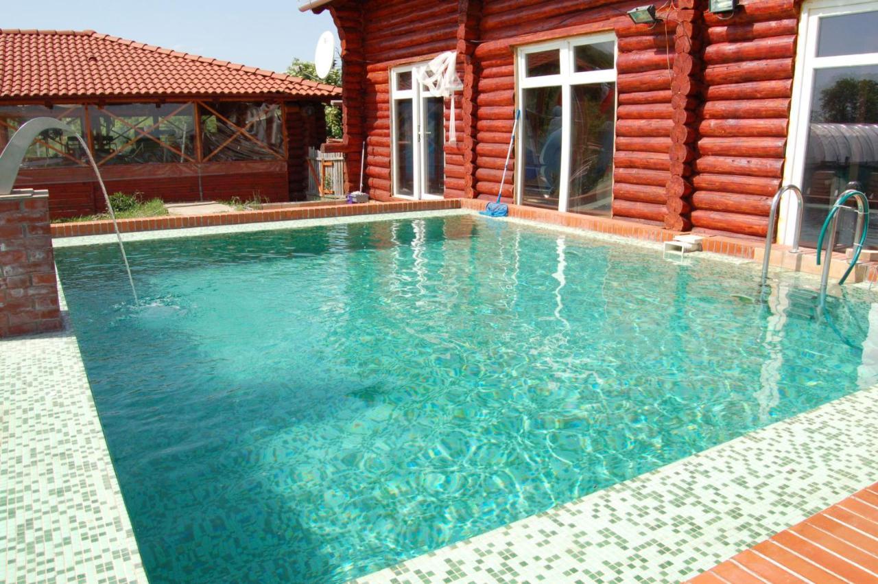 Bed and Breakfast Roenk-Wellness Panzio Mezopeterd Exteriér fotografie