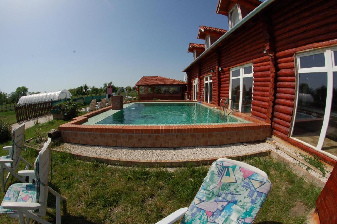 Bed and Breakfast Roenk-Wellness Panzio Mezopeterd Exteriér fotografie