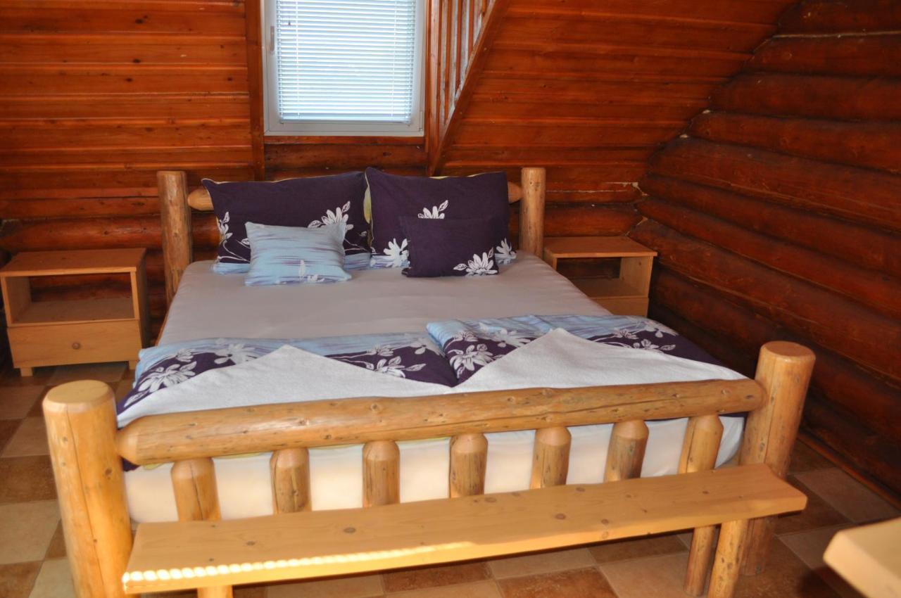 Bed and Breakfast Roenk-Wellness Panzio Mezopeterd Exteriér fotografie