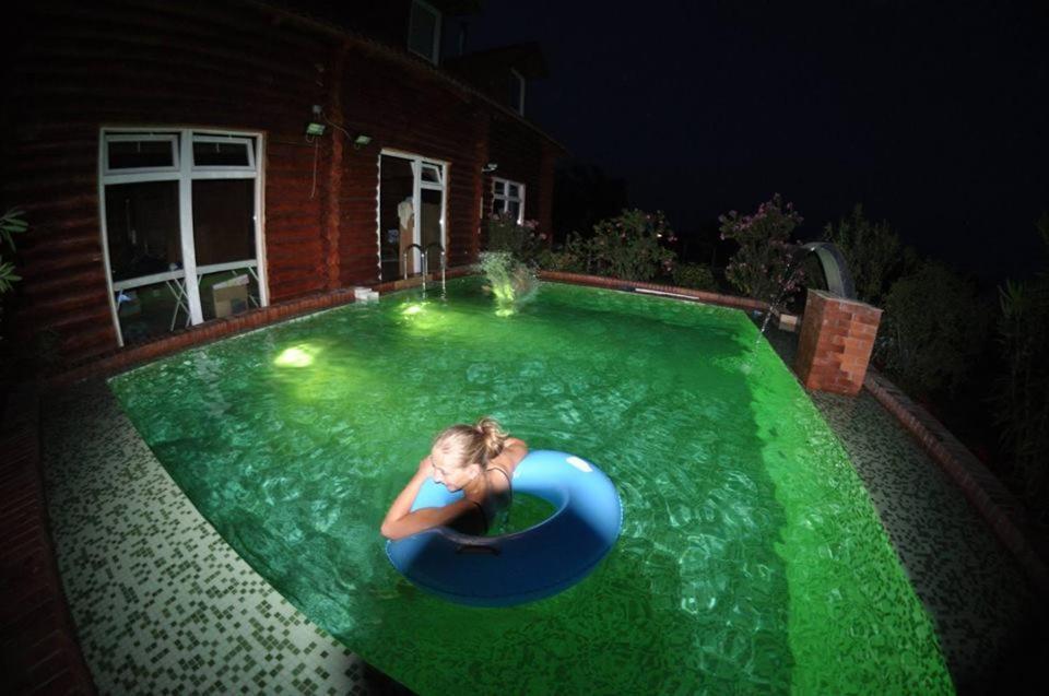Bed and Breakfast Roenk-Wellness Panzio Mezopeterd Exteriér fotografie